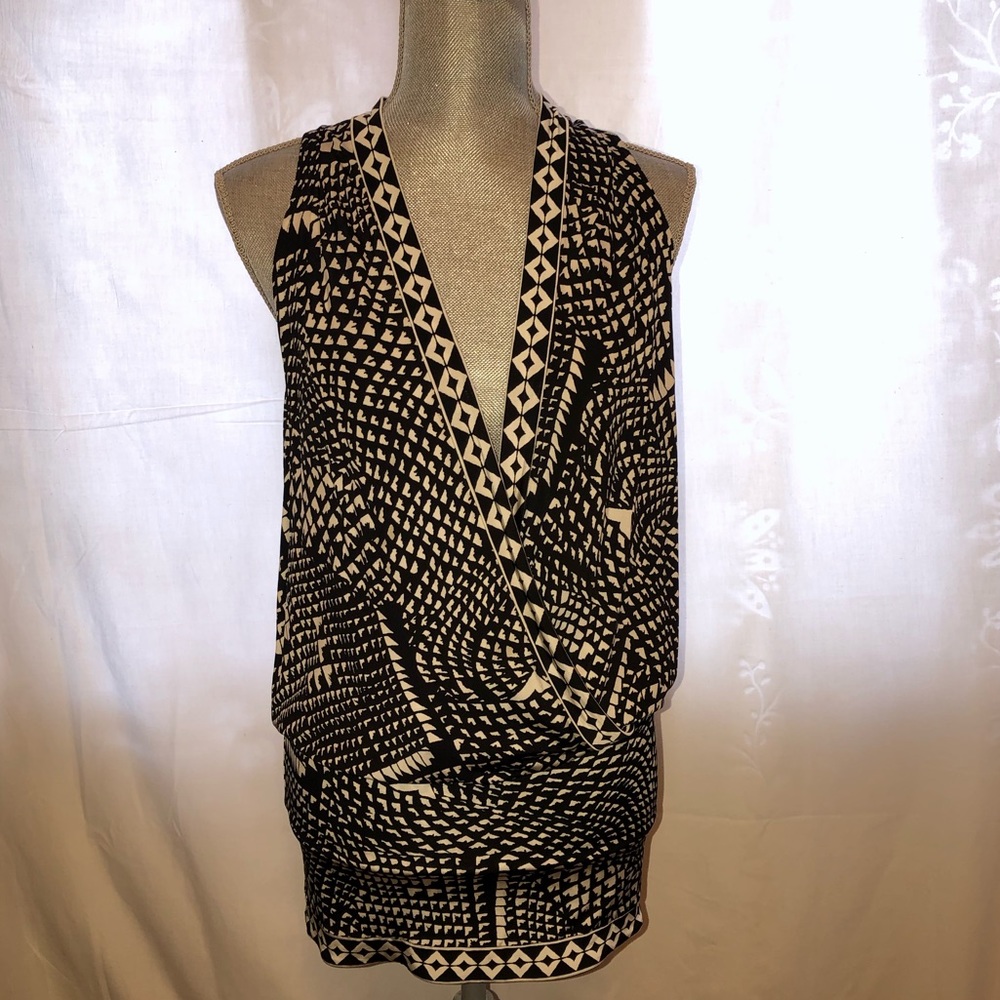 BCBG Maxazria Dress‎